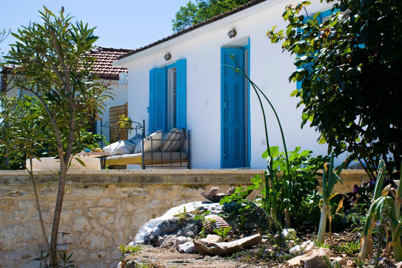 The Olive Cottage - Ithaca Vathy  Bagian luar foto